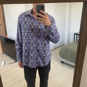 Robert Graham Long Sleeve Button Down - Men’s Large